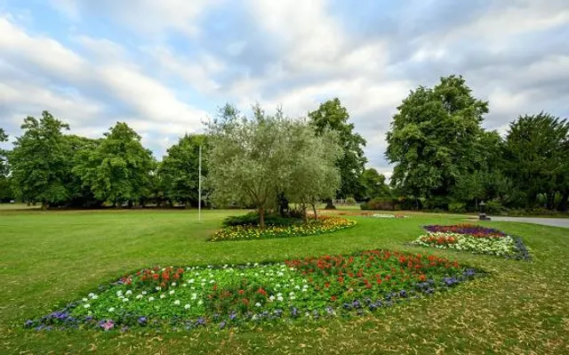 Croydon Road Recreation Ground