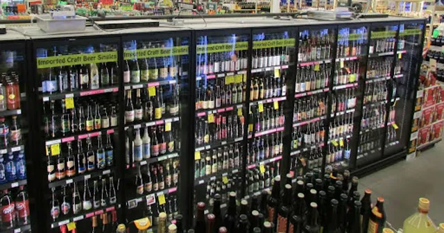 SAVOR - Deli, Grocery & Beer Store