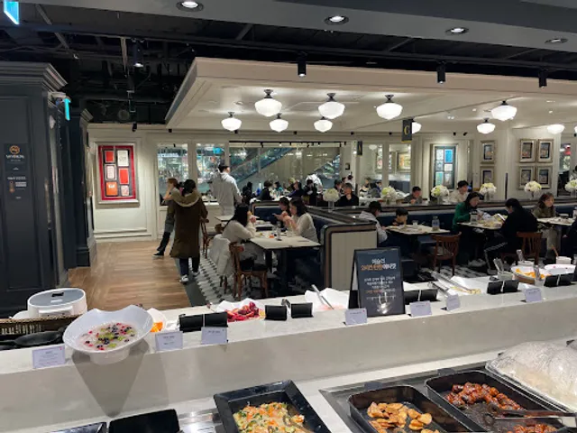 애슐리퀸즈 2001 분당점