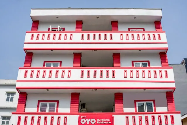 Super OYO 447 Hutasimo Residence