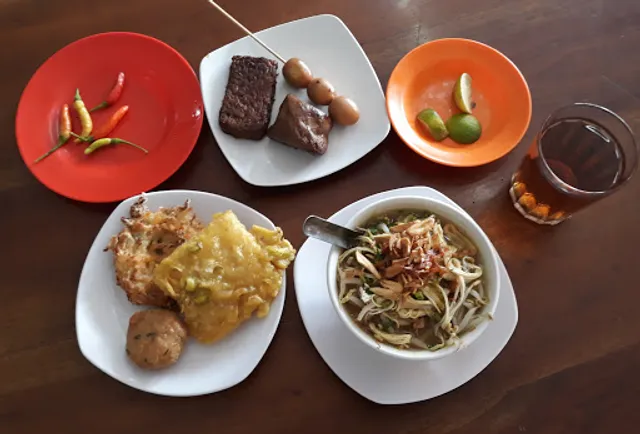 Waroeng Soto Kudus Pak Poer