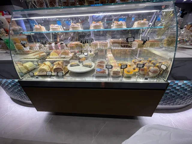 Emerald Bay Food Hall