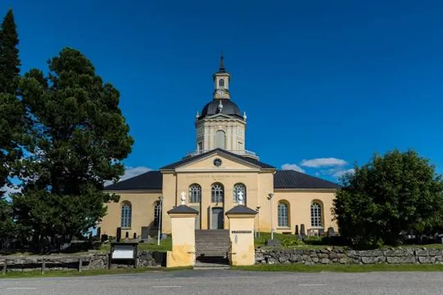 Alatornio Church