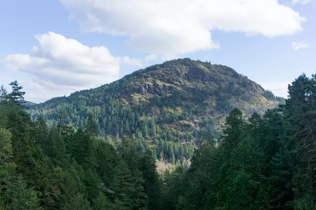 Mount Finlayson