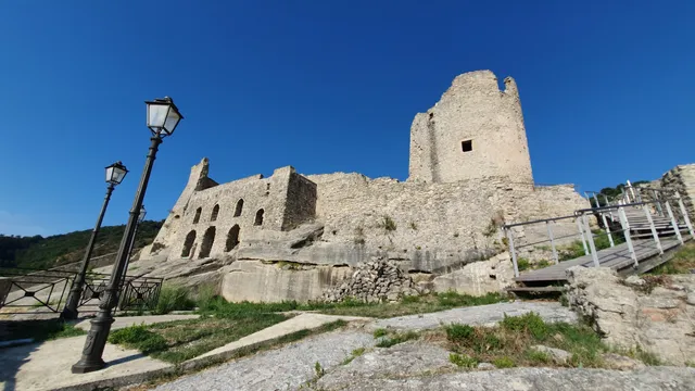 Castello Medioevale Di Cleto
