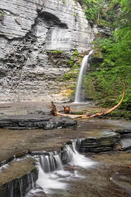 Eagle Cliff Falls