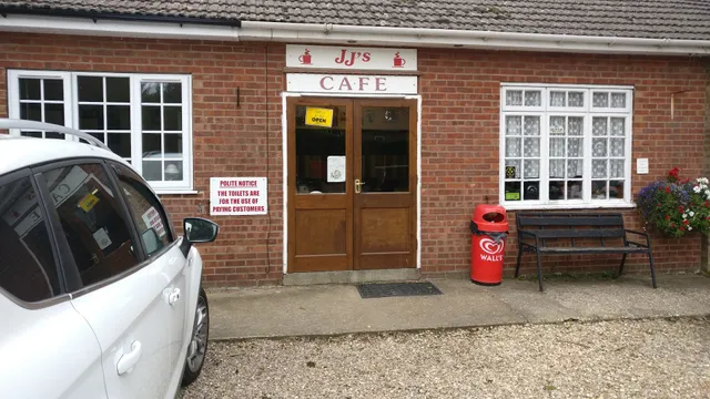 Jj's cafe and shop