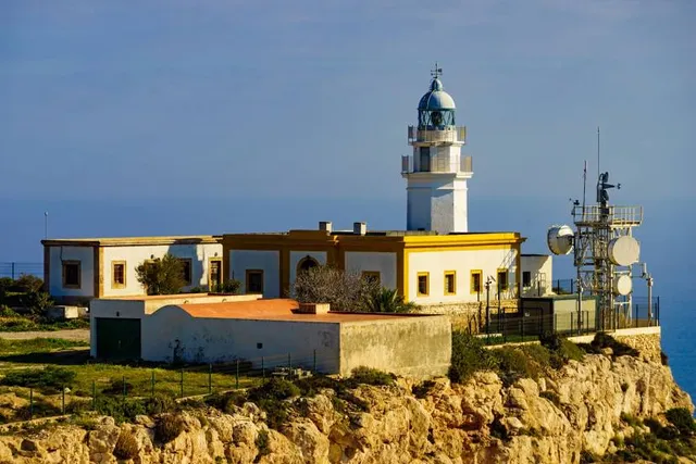Faro de la Mesa Roldán