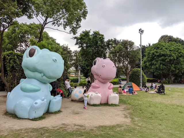 435 Art Zone Grassland