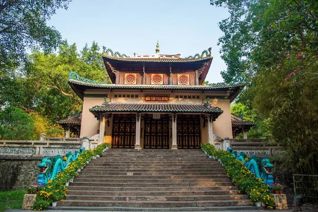 Temple of Hung King