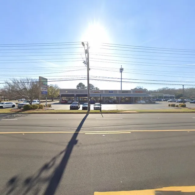 Largo Plaza Shopping Center