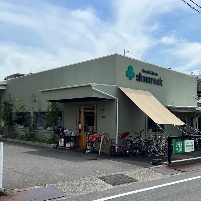 リサイクルショップしゃむろっく