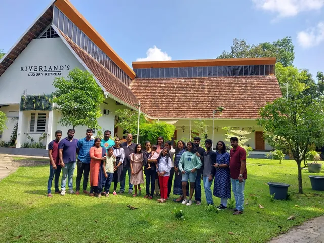 RiverLand's - A Family Retreat