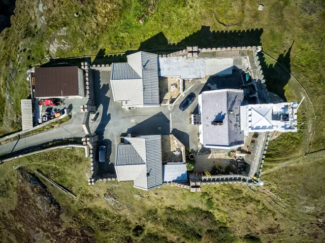 Point Lynas Lighthouse - Self Catering Cottages in Anglesey