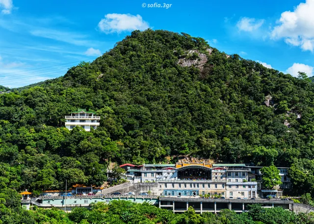 Fengbishan Yuanjue Temple