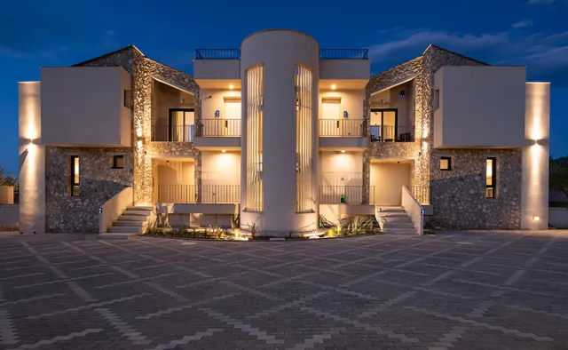 Olivera Suites Sarti