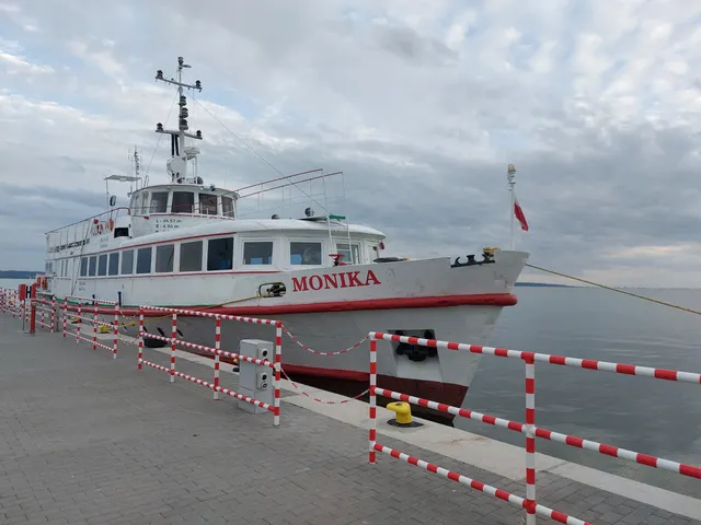 Rejsy statkiem Monika