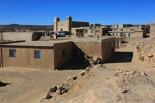 Sky City Cultural Center & Haak'u Museum