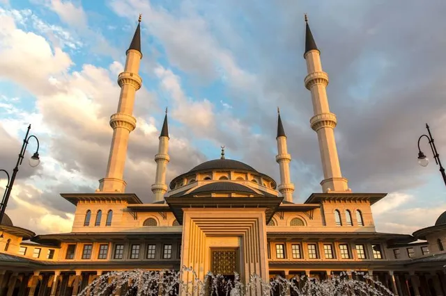 Beştepe Millet Camii