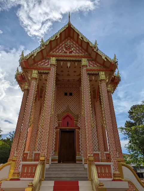 Wat Luang Pu Man