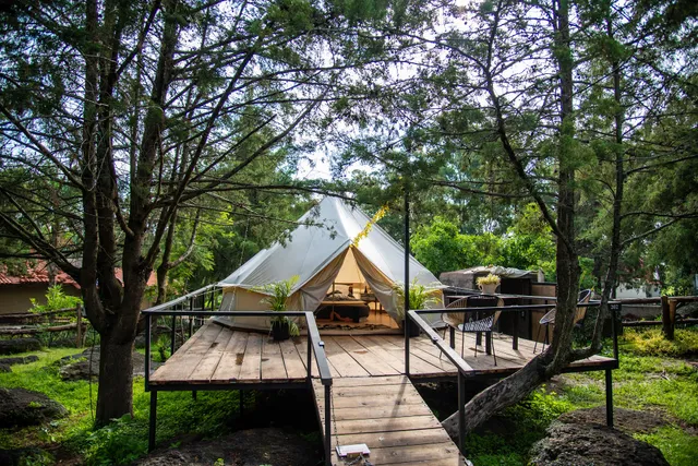 TAANAH GLAMPING