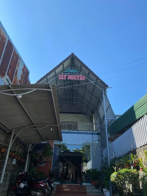 Tây Nguyên Hotel