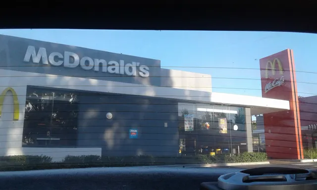 McDonald's Waterstone Drive-Thru