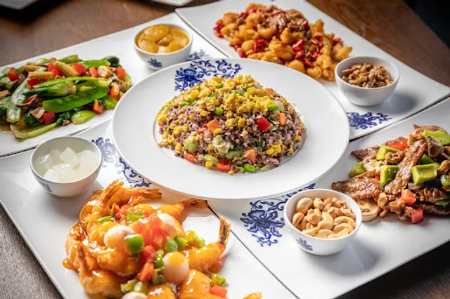 T Wok Restaurant 泛亚豪庭