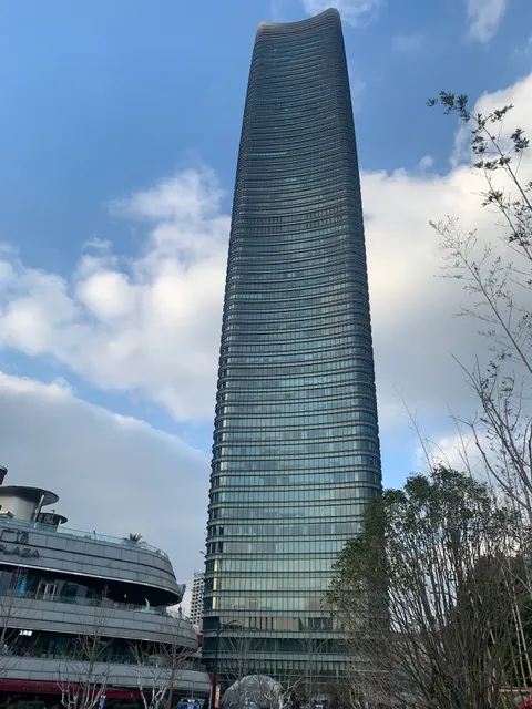 上海北外滩白玉兰广场