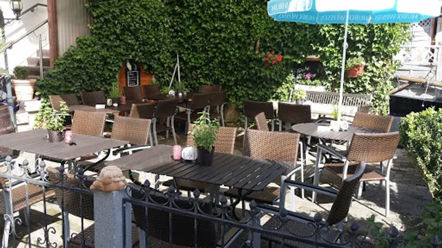 Restaurant Biergarten zum Dorfkrug ,,Beste Landhausküche"