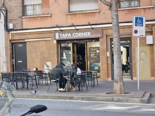 Tapa Corner Tapería