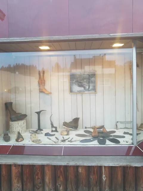 Kulien Hand Made Shoes