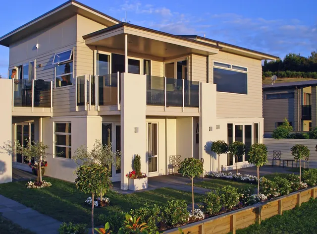 B and B at Number Ten