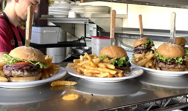 Cornucopia Bar & Burgers