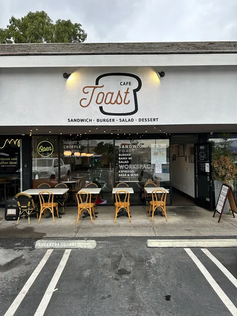 Toast Thai Cafe