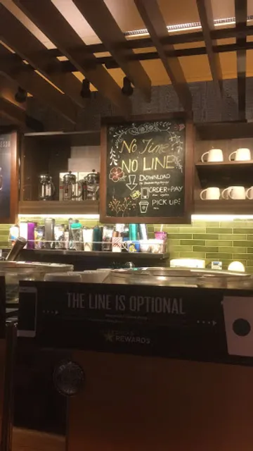 Starbucks (Kerry Centre)