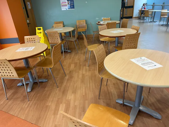 League of Friends Cafe