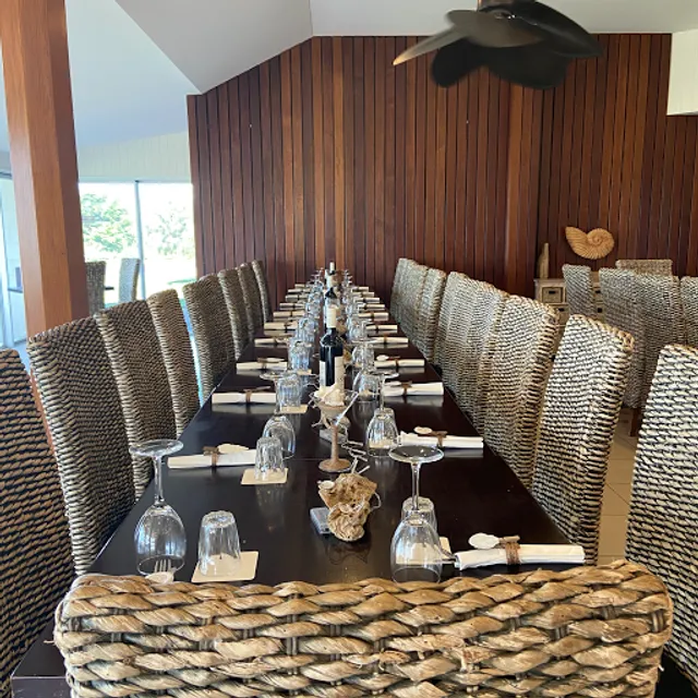 Cardwell Beachcomber Restaurant