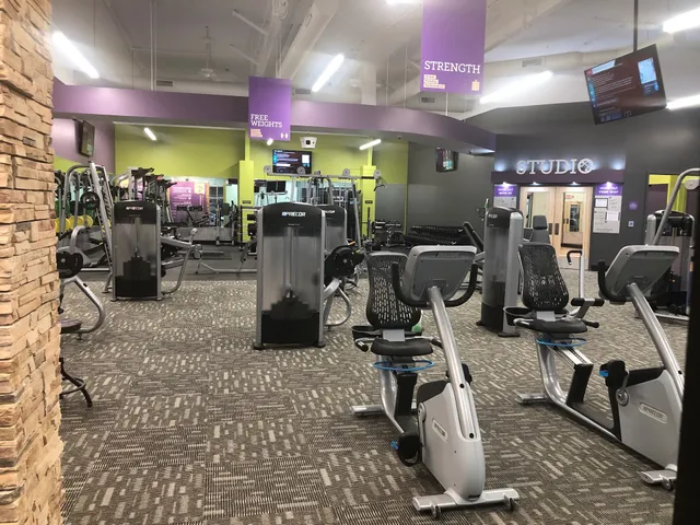 Anytime Fitness Strickland Bridge