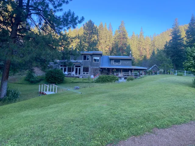 Mountain Springs Nature Retreat B&B & Certified Organic Farm