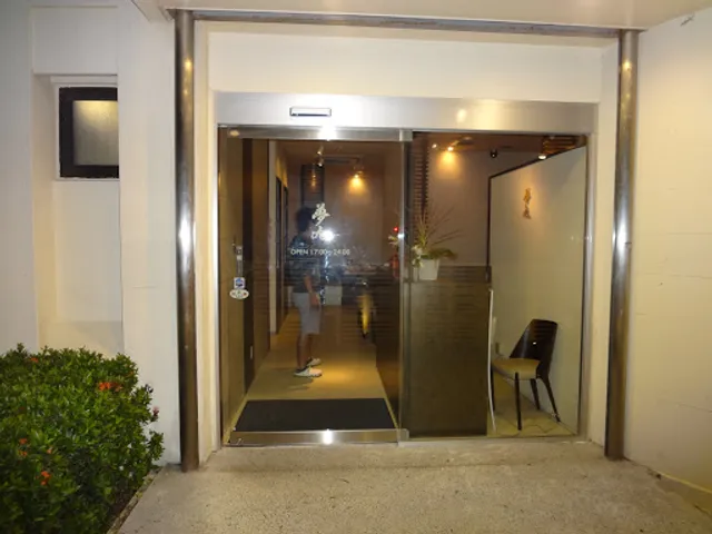 YAKINIKU BBQ YUMEMARU : Urasoe Iso