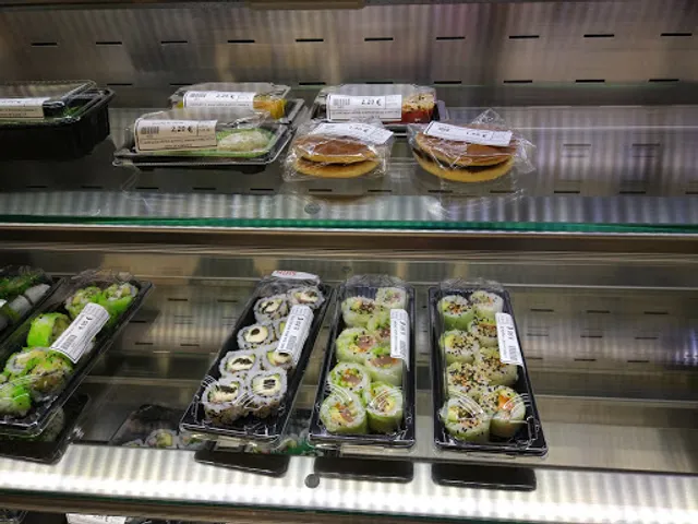 Restaurante Japonés - SHINKANSEN SUSHI