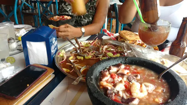 Restaurante-Bar Rosarito El Carnal