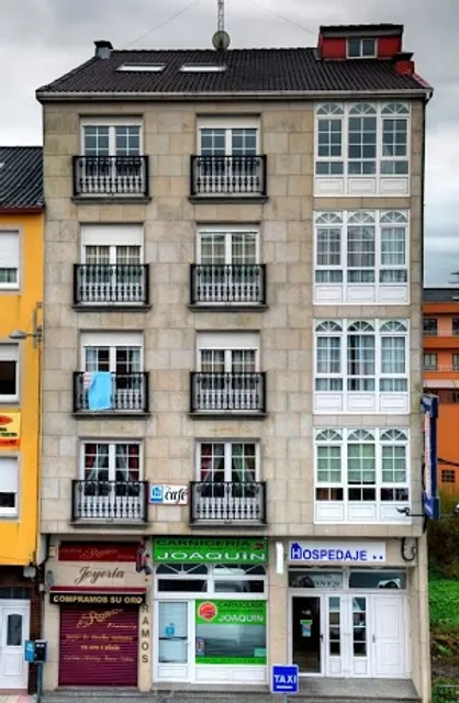 Hostal Pensión Residencia Miñones