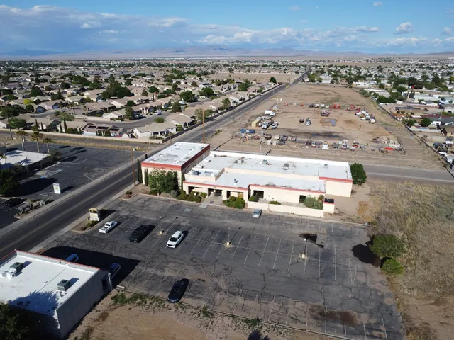 Kingman Fitness & Racquet Club