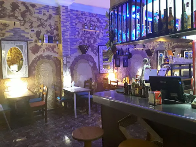 Happy Tapa Los Abrigos