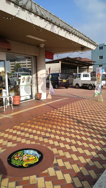 Kiyama Mall Shopping Street