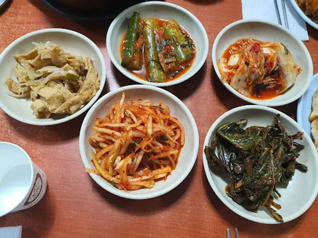 옥산포기사식당