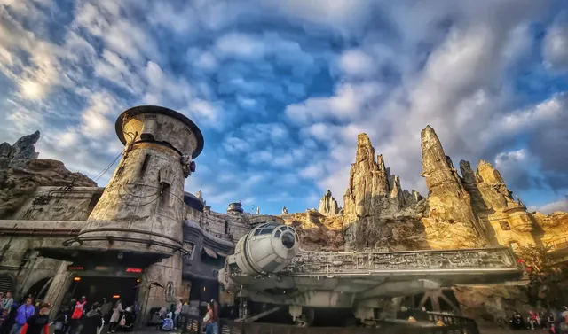 Millennium Falcon Ship