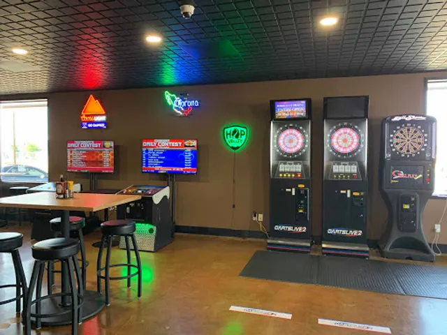 Top Gun Bar & Grill
